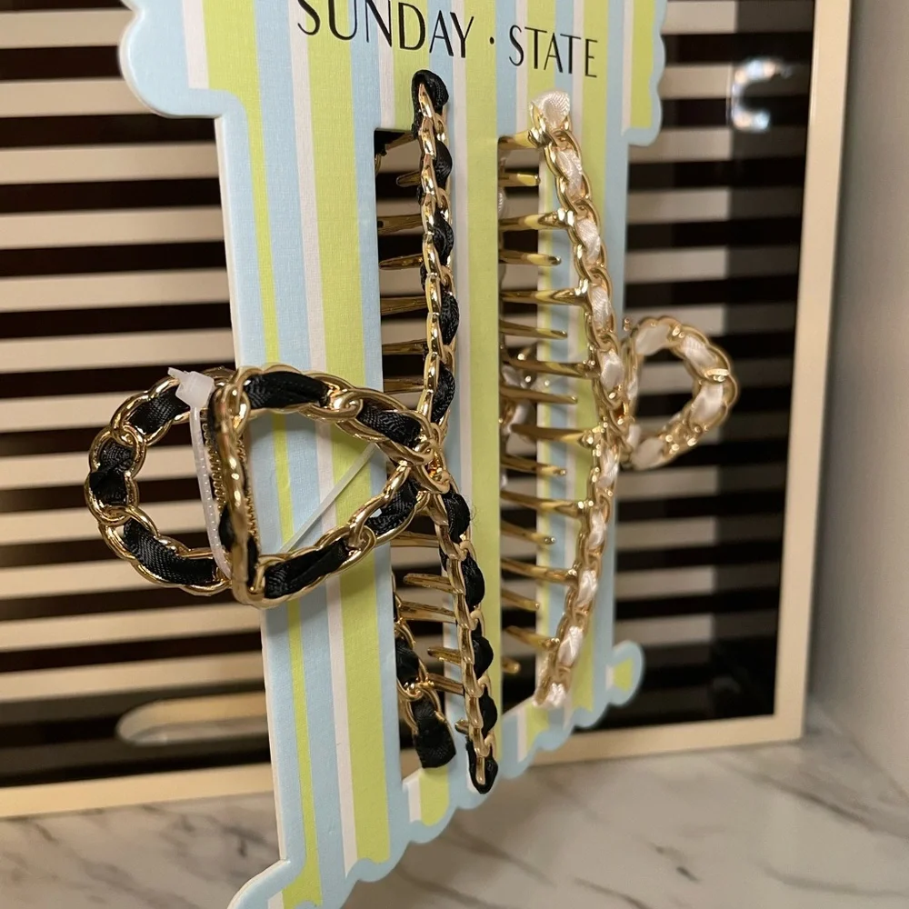 Luxury Style Hair Clips Black/Gold White/Gold